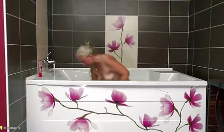 Sofia porhab sex samochód Leon