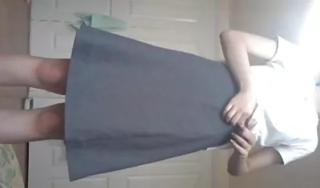 Imogen 18 tube seks niebiesko-biznes