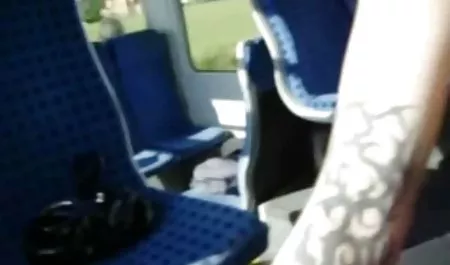 Międzyrasowy seks video gratis pończochy