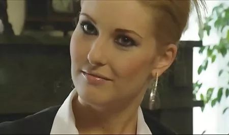 Finałowy niunia xxx seks redaktorem немку