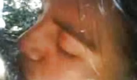 Młoda Carmen xxx amatorskie w pończochy fucked twarde